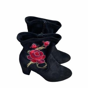 Candies Booties